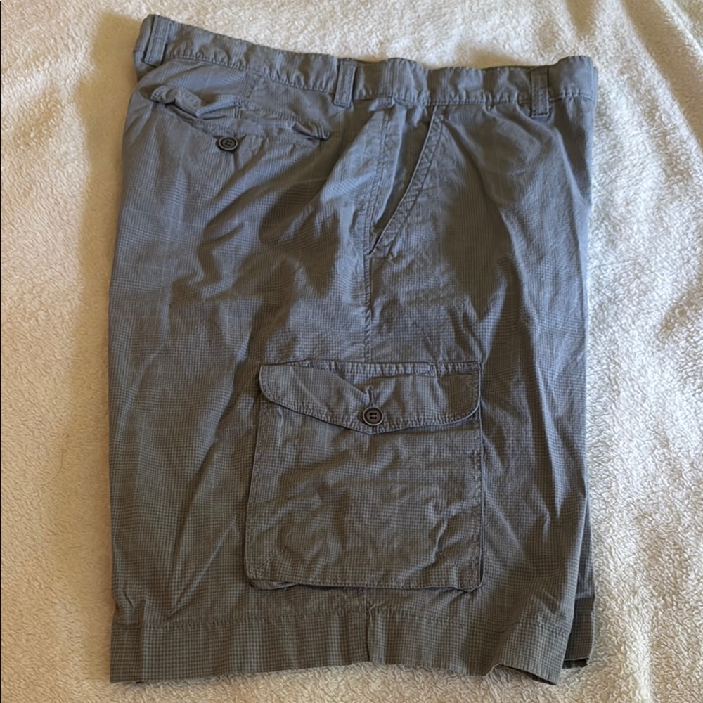Men's Gray Cargo Shorts